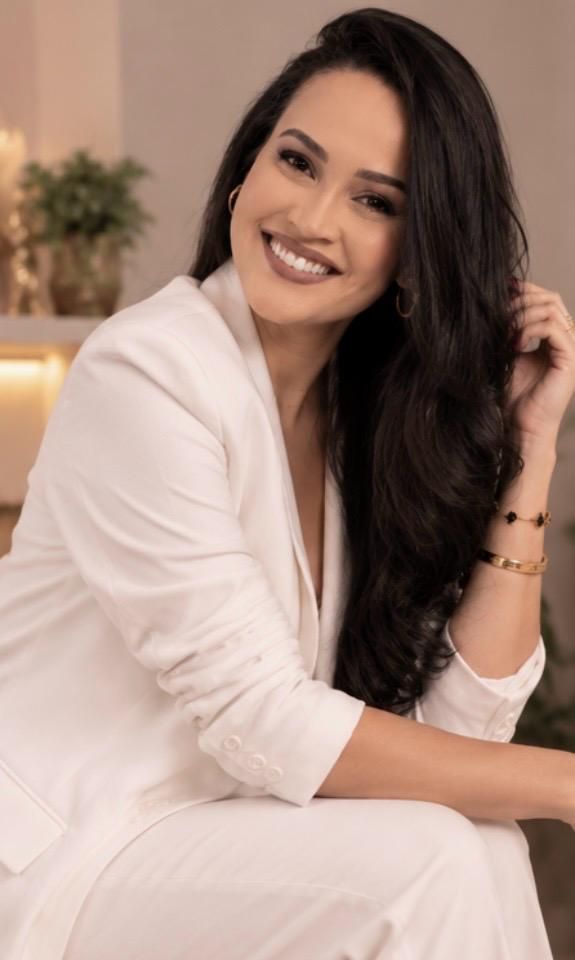 Joyce Moreno-7