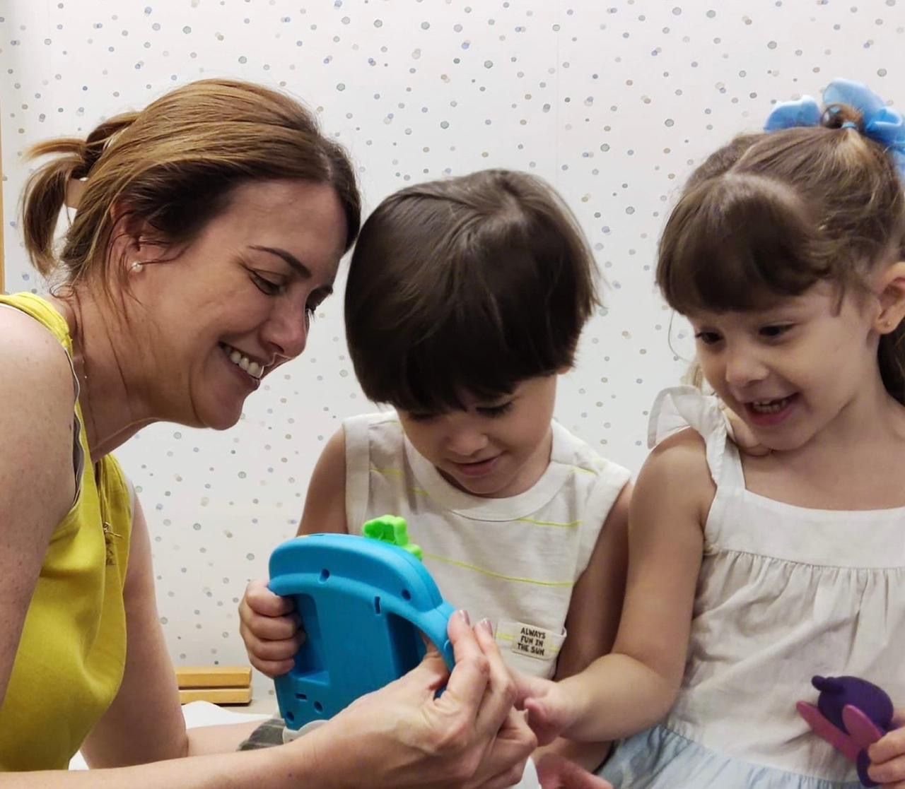 Daniella Cristina Demes-25