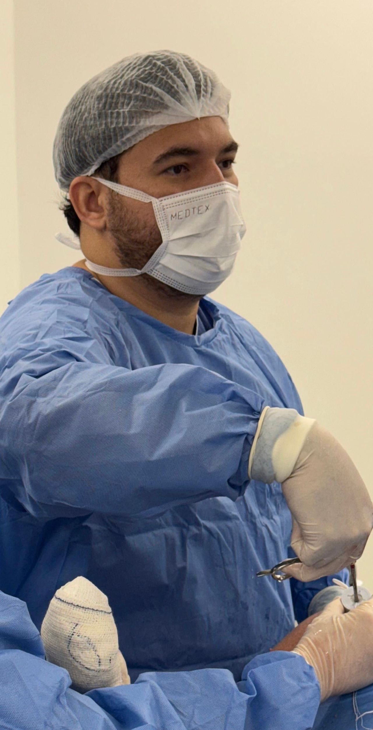 Guthierrez Victor De Abreu-0