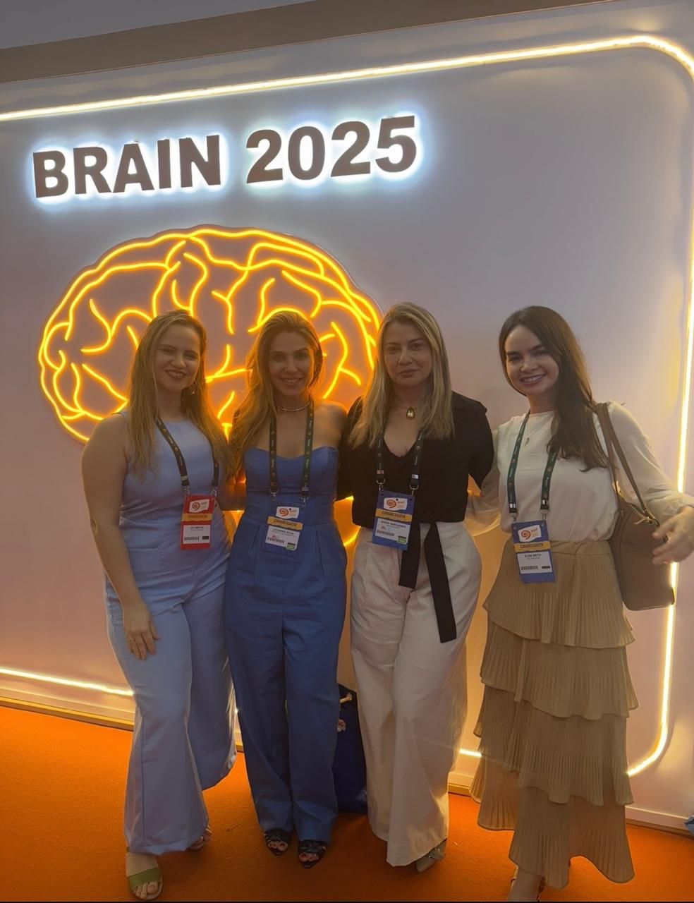 Liz Teixeira Dos Santos-5