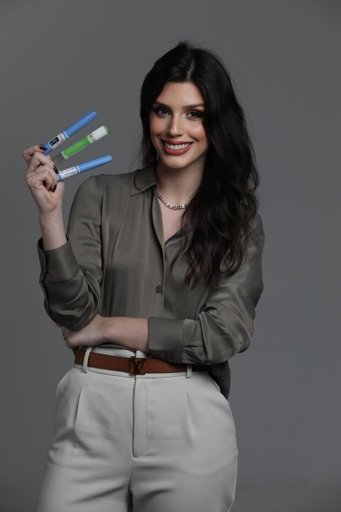 Ana Beatriz Barreto Mioto-0