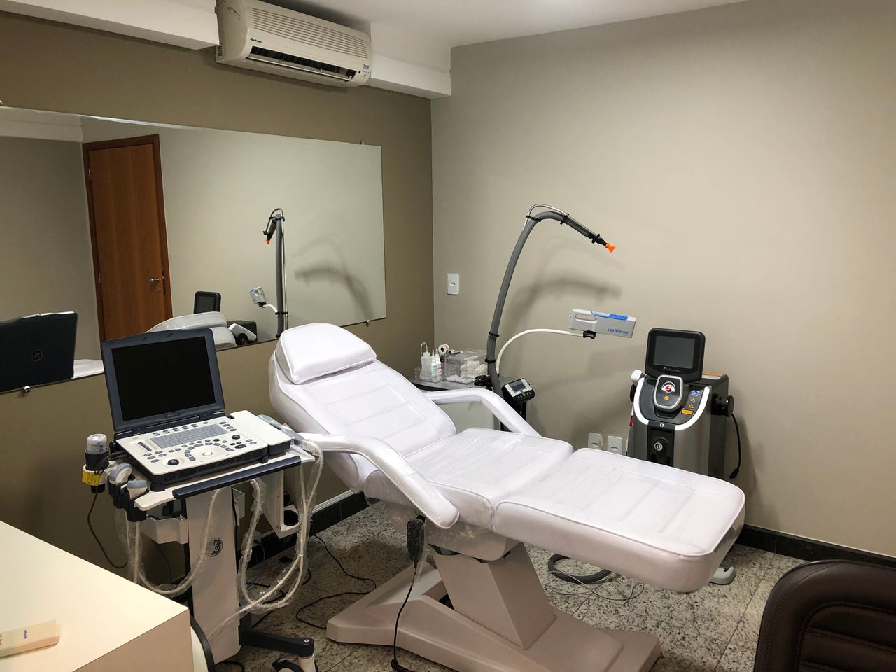 Liza Batista Siqueira Carrijo-0