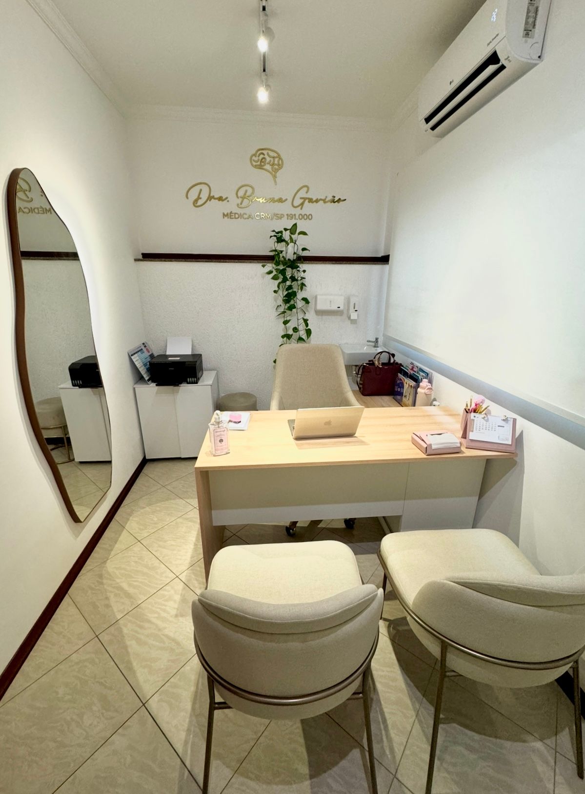 Bruna Gavião Castelo Branco Iapichini-10