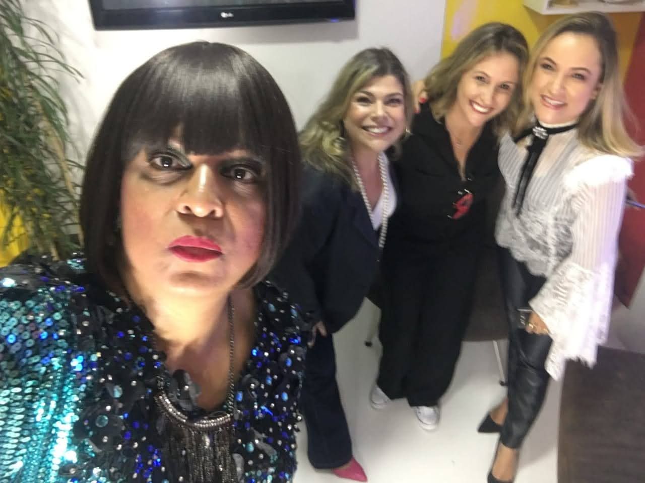 Renata De Almeida Lommez-6