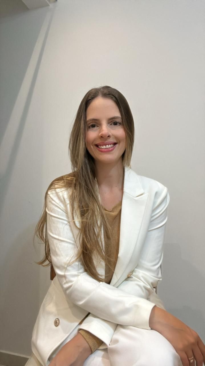 Ana Cláudia Lemos Gomes Sandrin-3