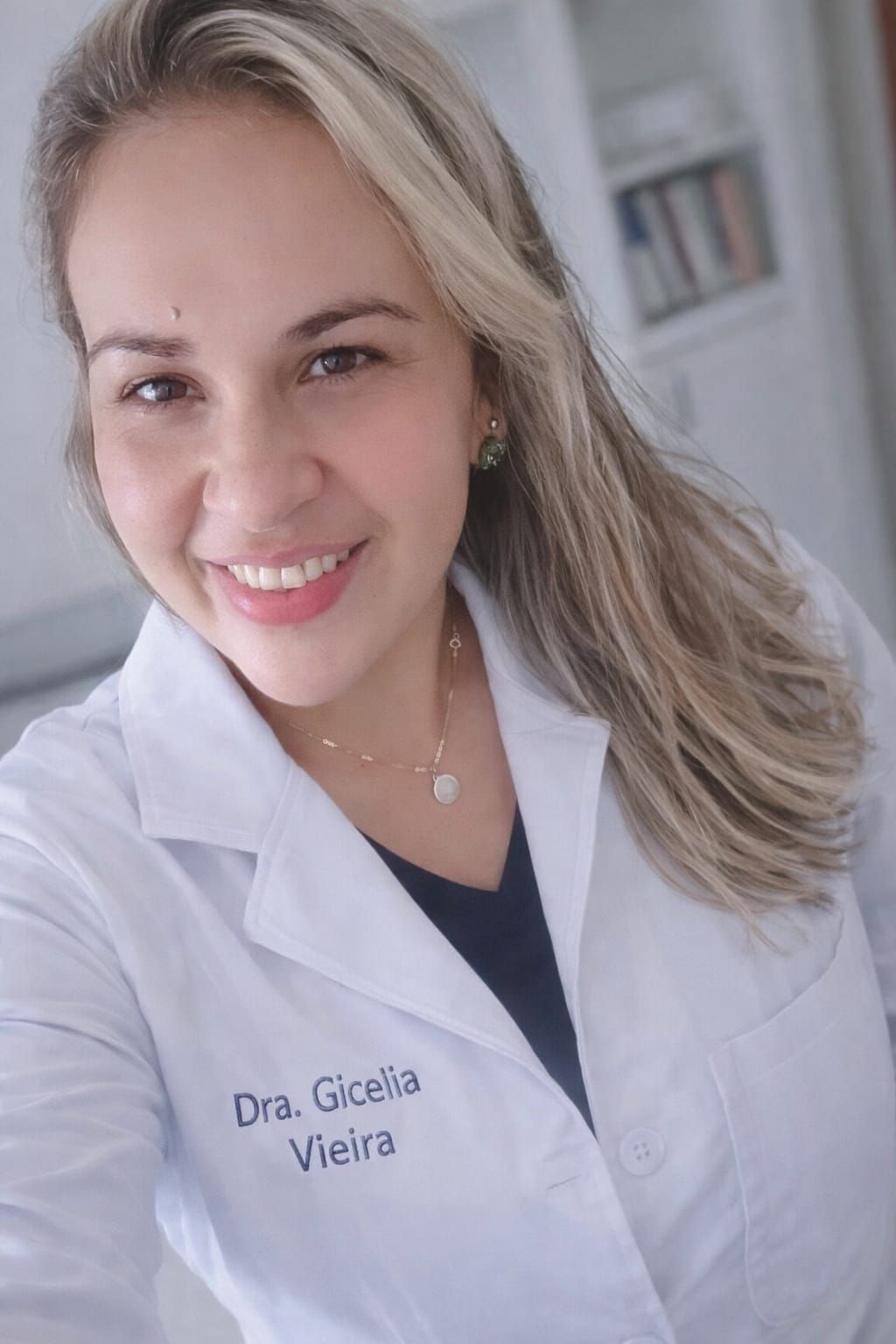 Gicelia Vieira Alves De Queiroz-0