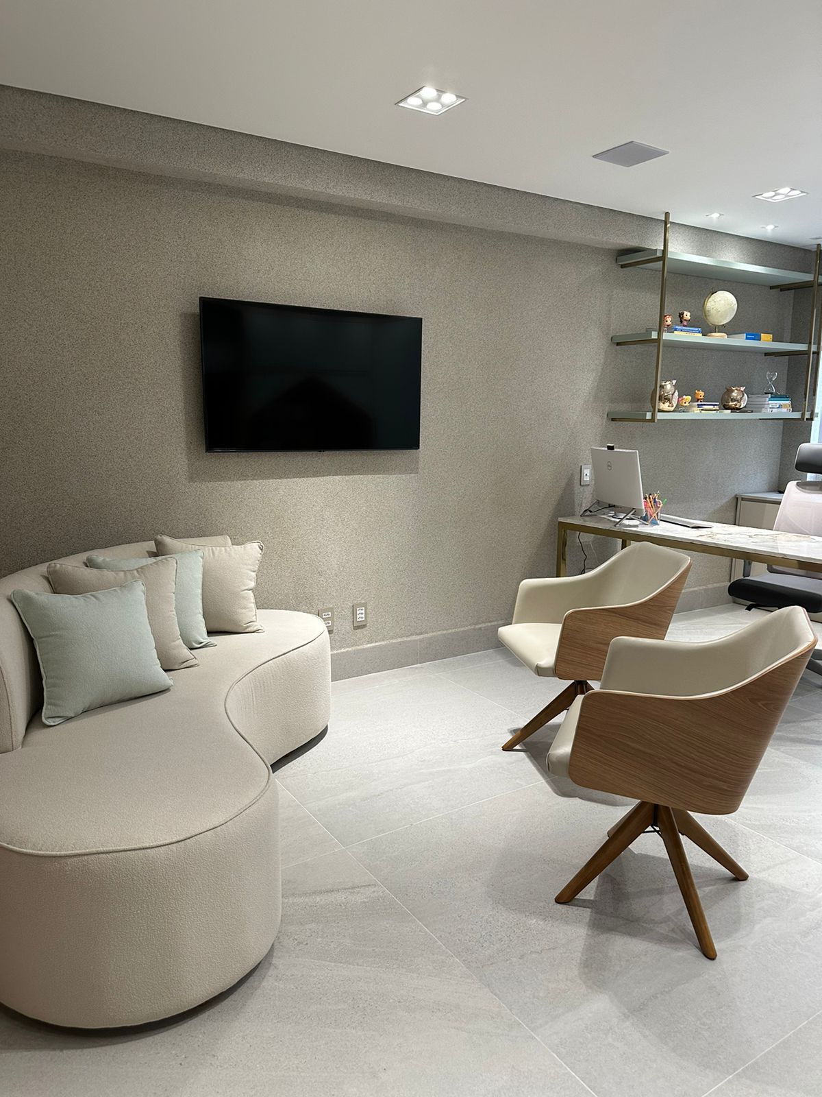 Elizia Patricia Arantes Andrade Nascimento-1