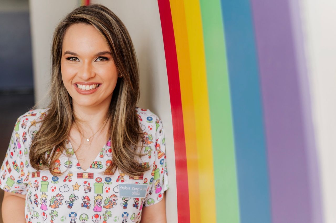 Débora Kempf Da Silva Albé-0