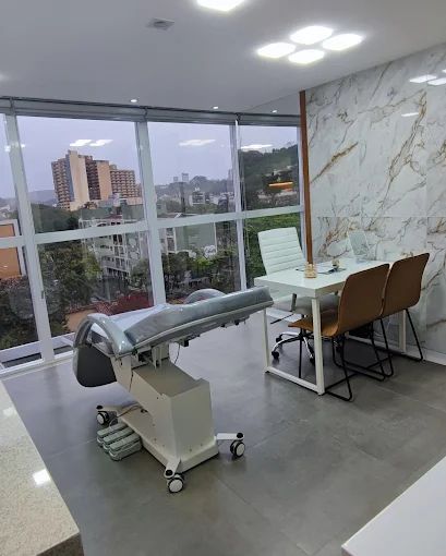 Inghlide Damanielle-1