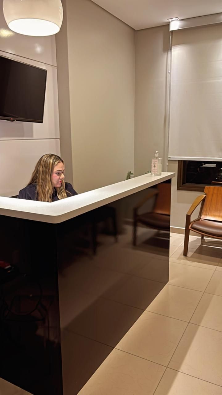 Deborah Laredo Jezini-3