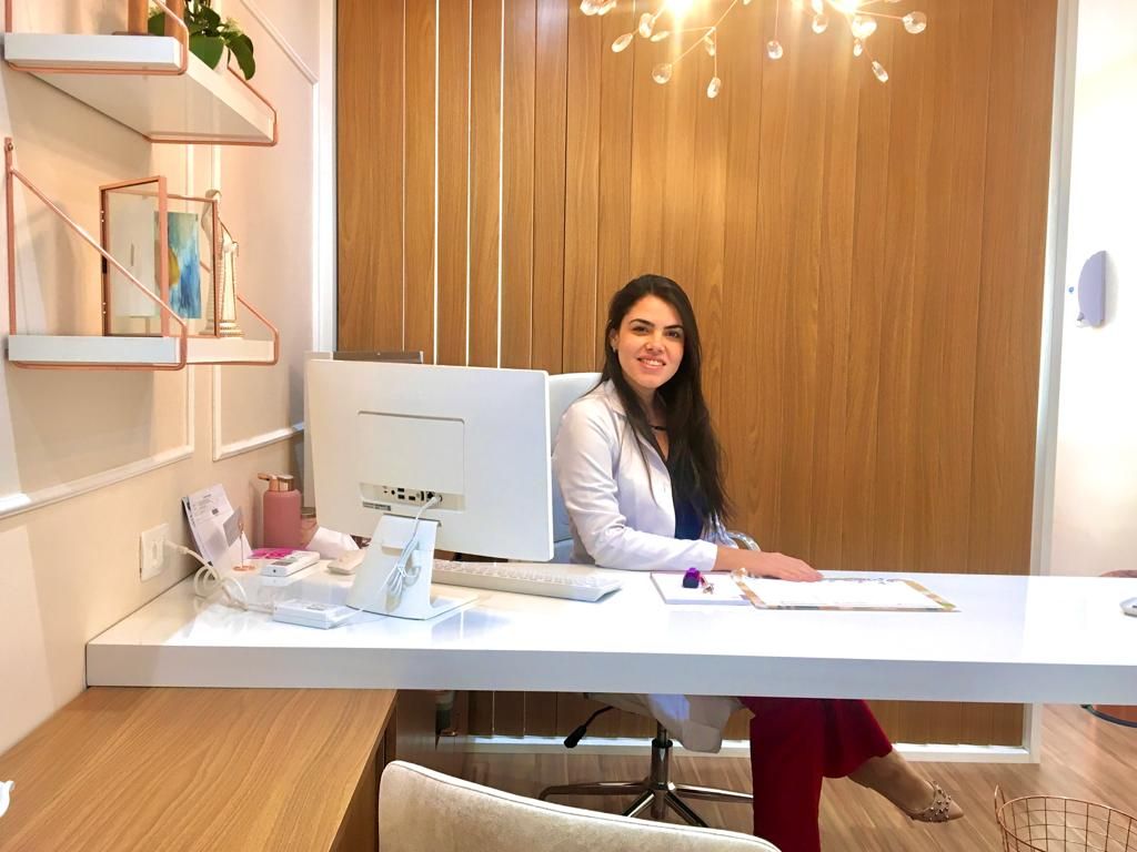 Mariana Simeoni Monteiro De Guimarães-1