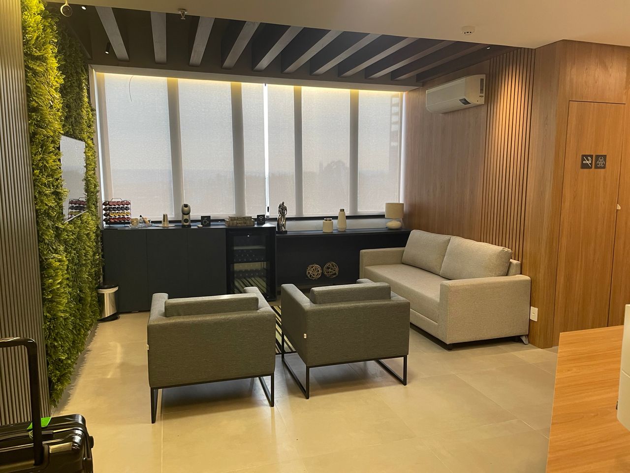 Logan Morais Silva Bambil-0