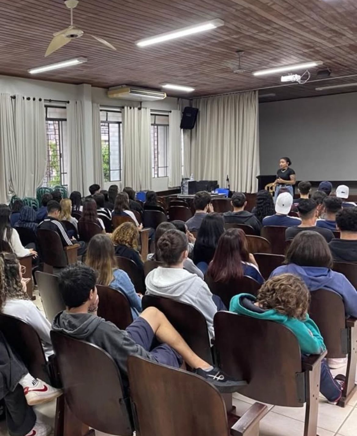 Larissa Michelle Moreira De Souza-1