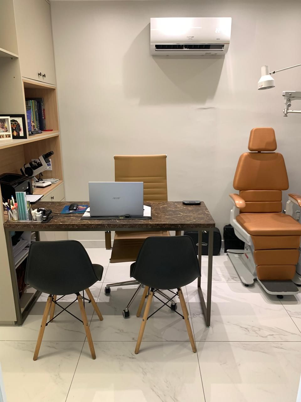 Aline Andreza Henderson De Castro-11