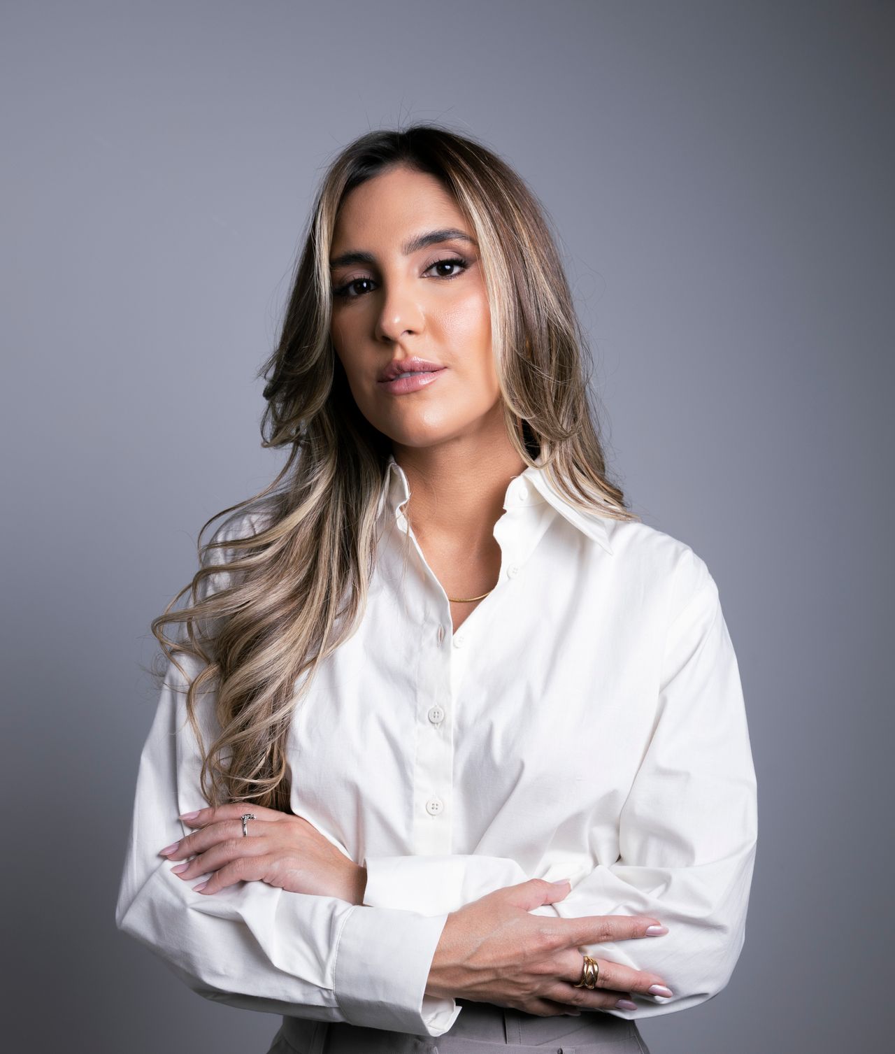 Isadora Coelho     -0