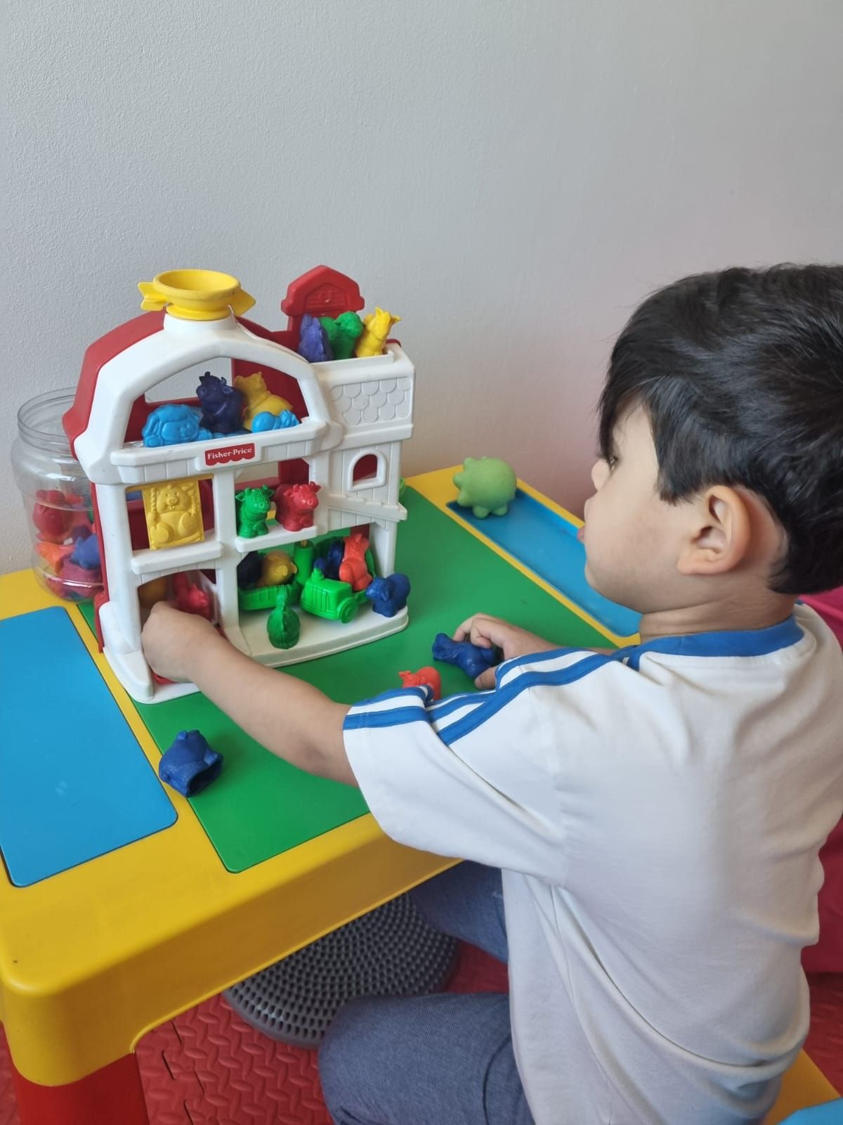 Daniela Garrido J.-10