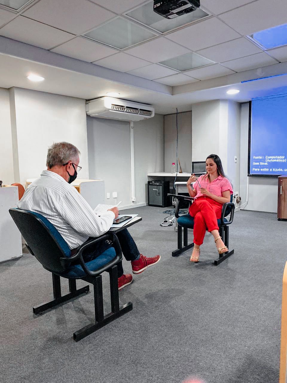 Ana Mirella Muniz Barbosa Longobucco-1