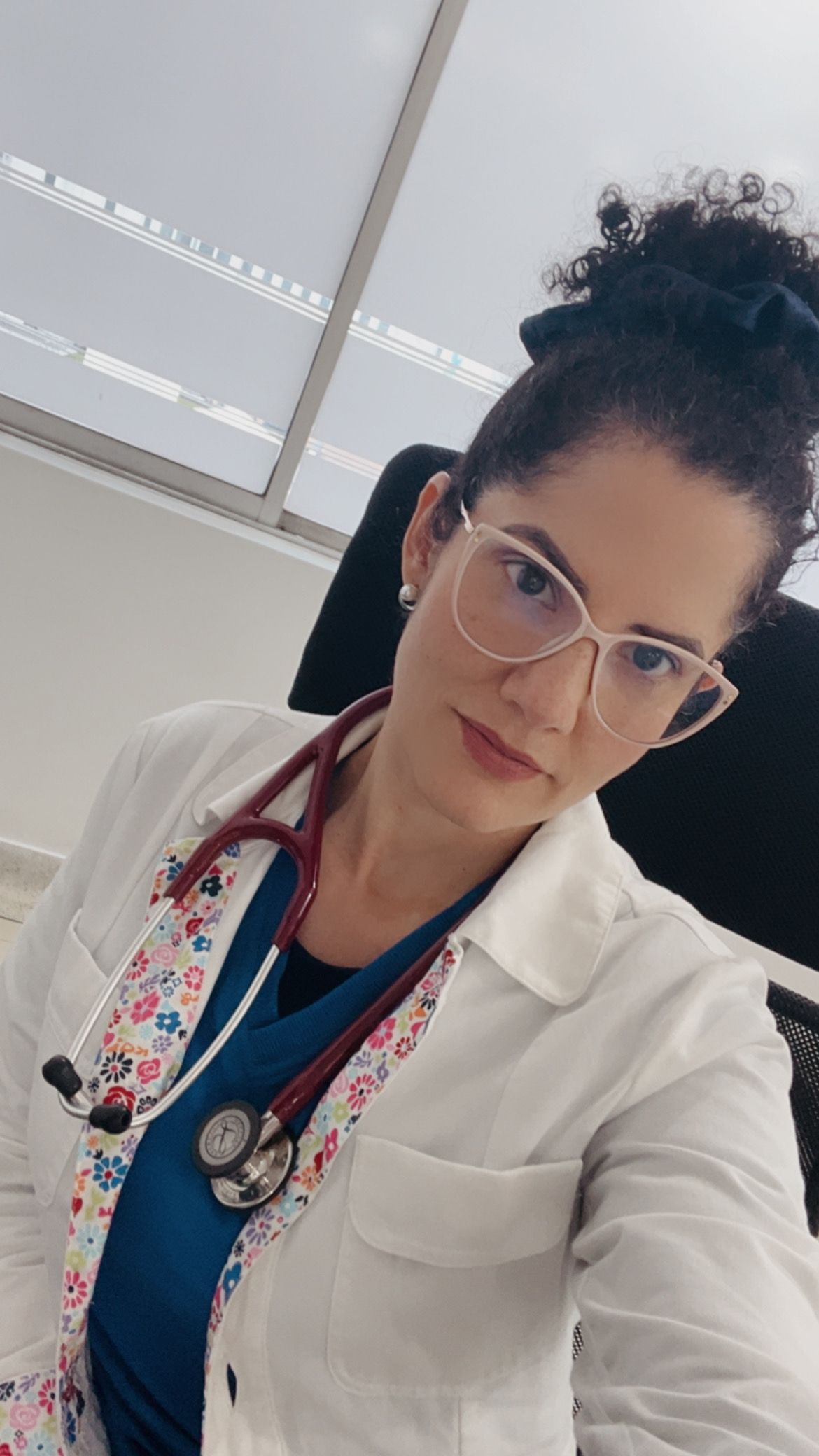 Maria Laura Zambrano González-13
