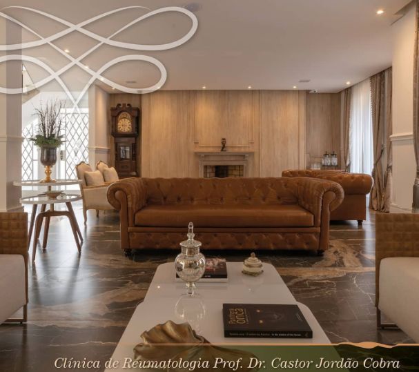 Marília Ambiel Dagostin Furquim-0