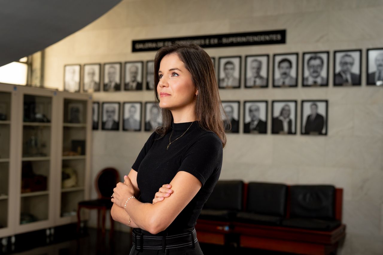 Fabrícia Daniela Martins Almeida-1