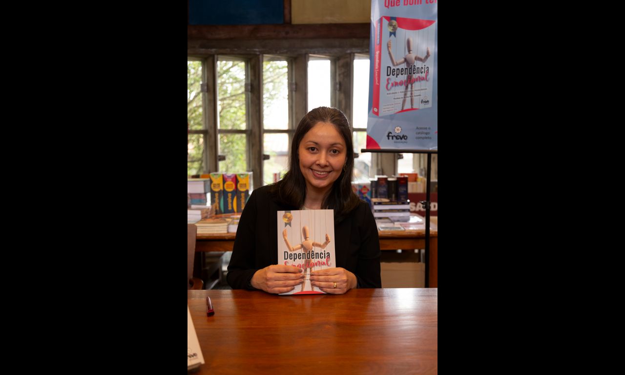 Núbia  Marques Fujii-2