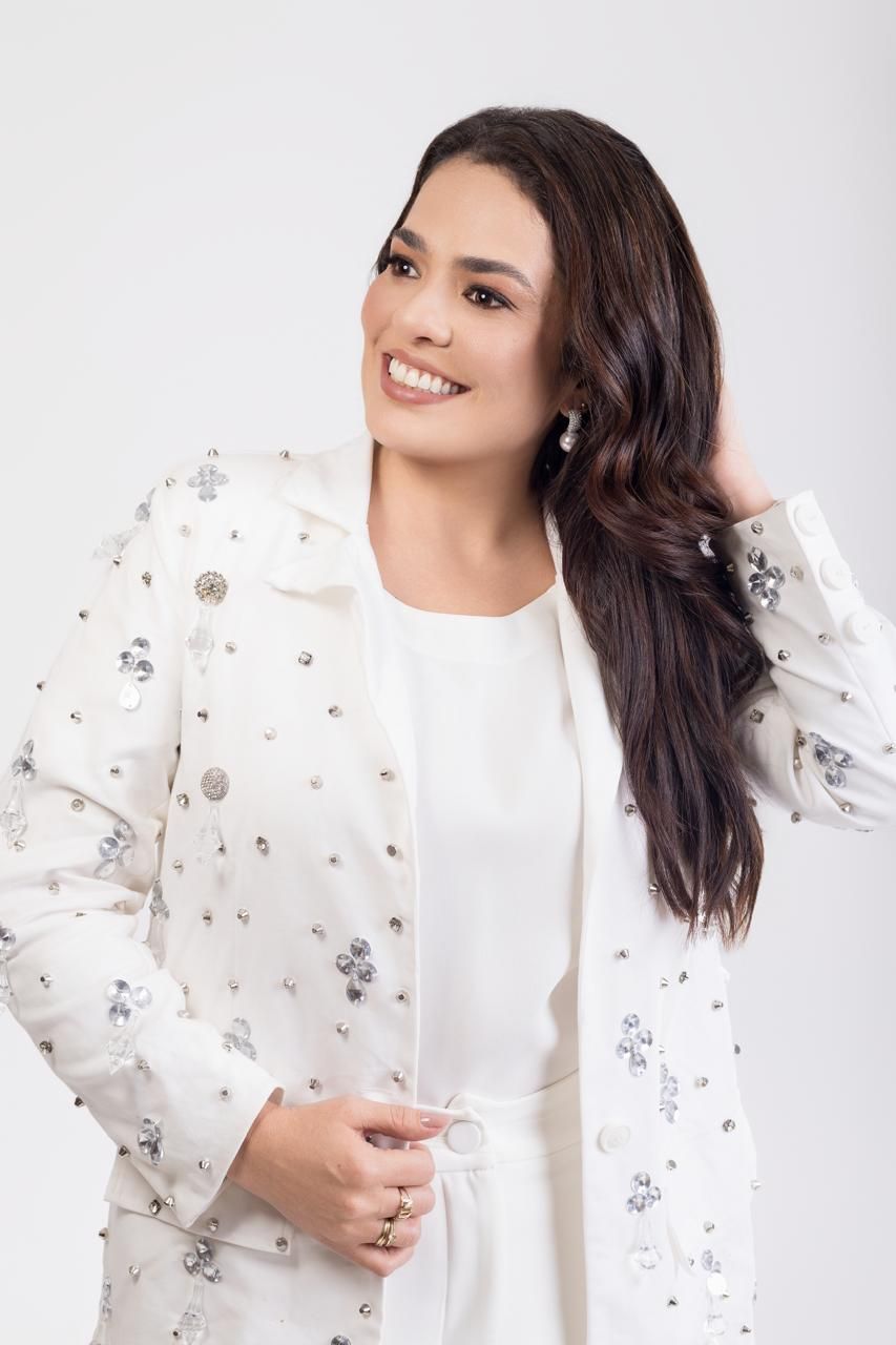 Thayane Carneiro Lanna-2