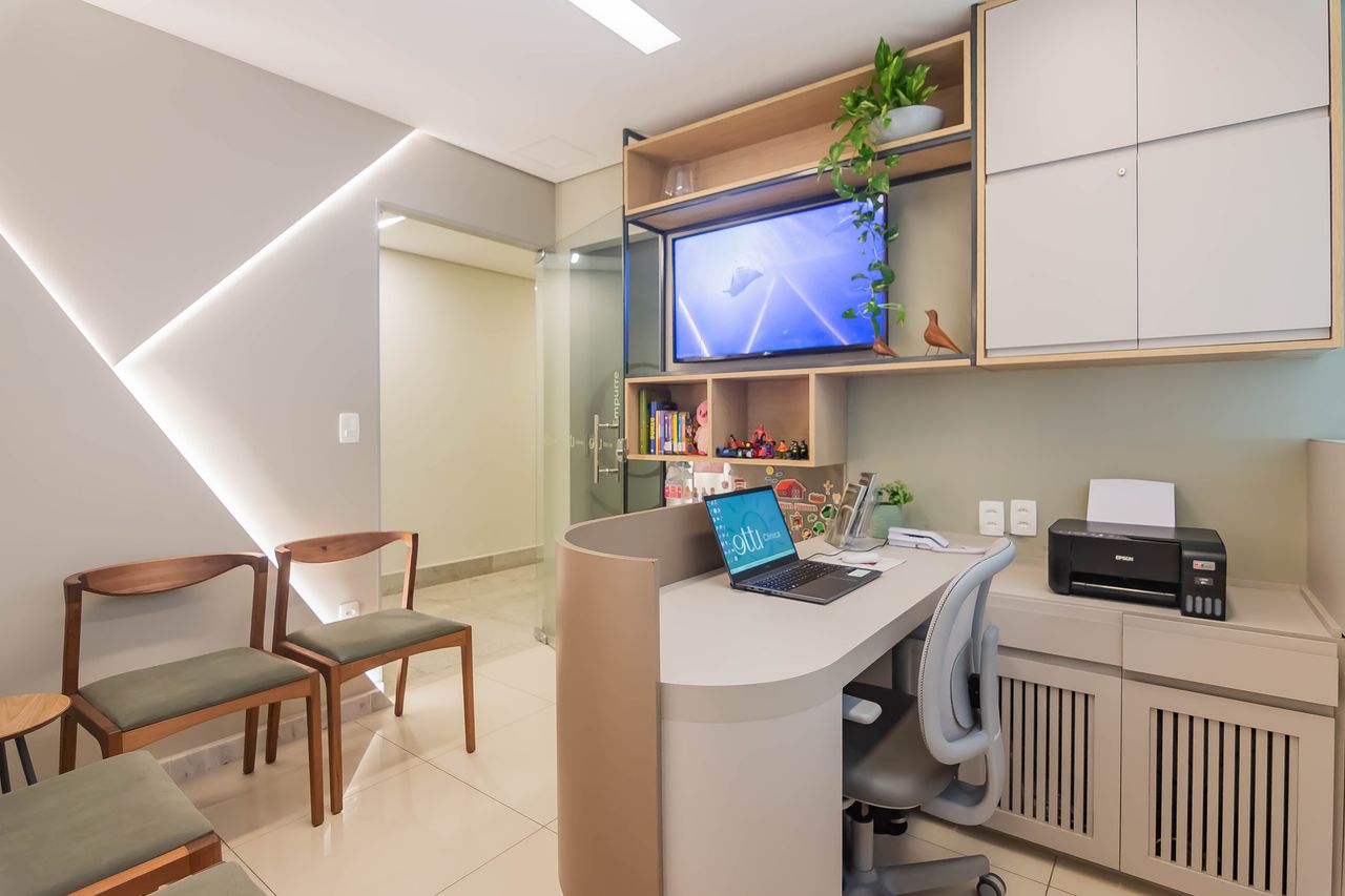 Letícia Maria Martins Vasconcelos Parreira-1