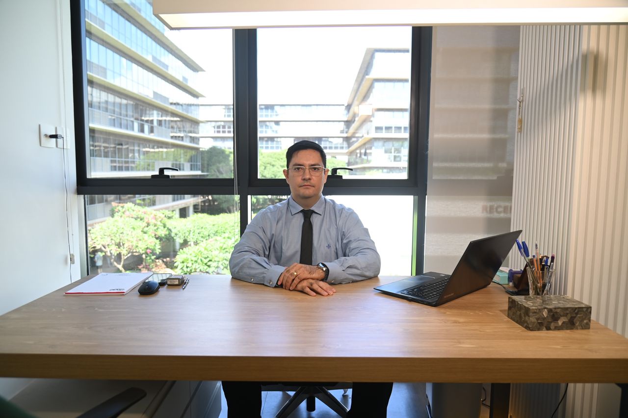 Andrés Menacho Abularach-2