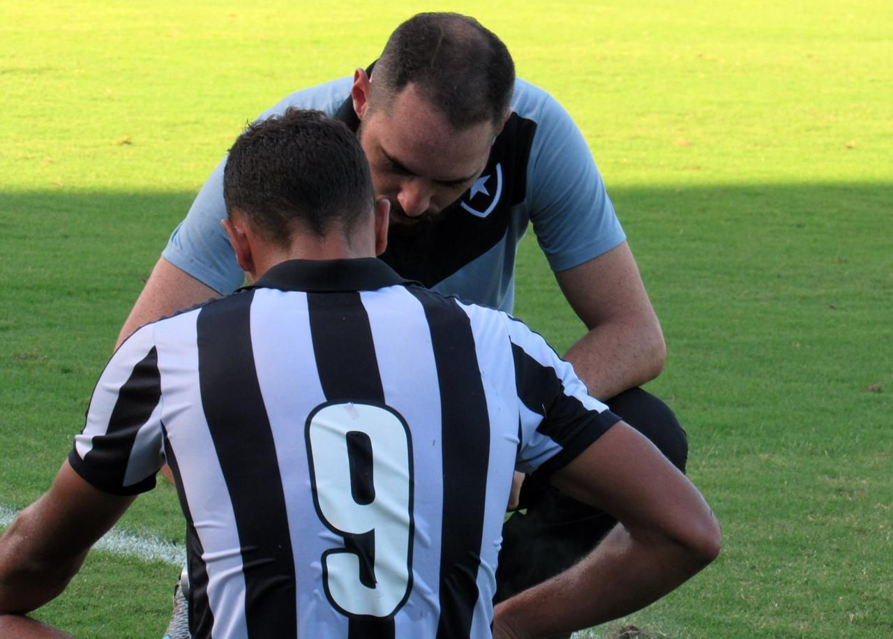 Daniel Almeida Neto E Santos-8