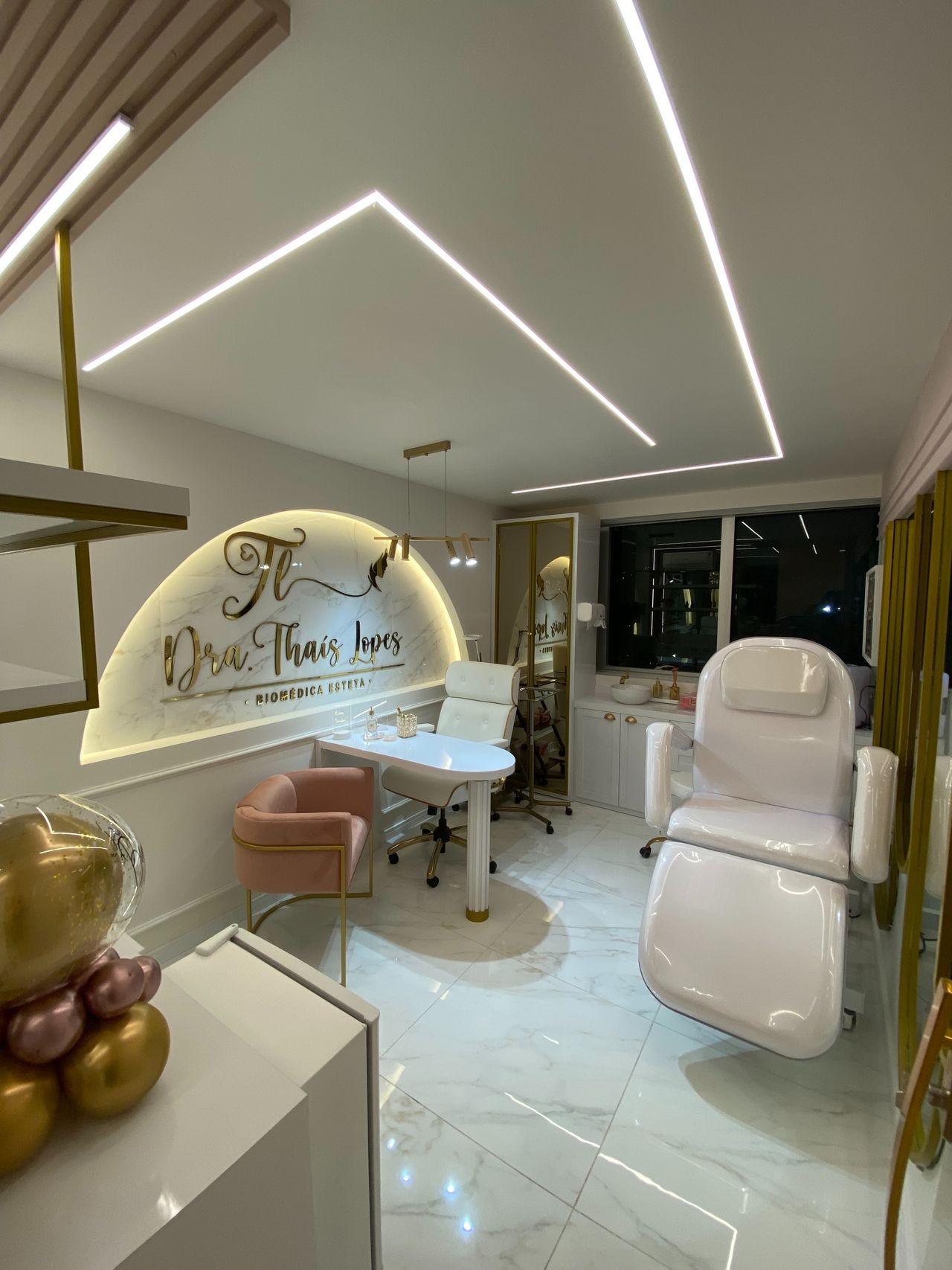 Thais  Cristina Lopes Fernandes De Lima Aguieiras -3