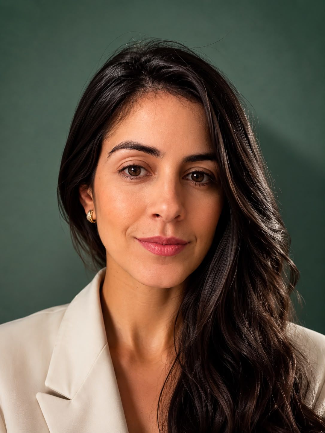 Monique Macedo Vargas-0