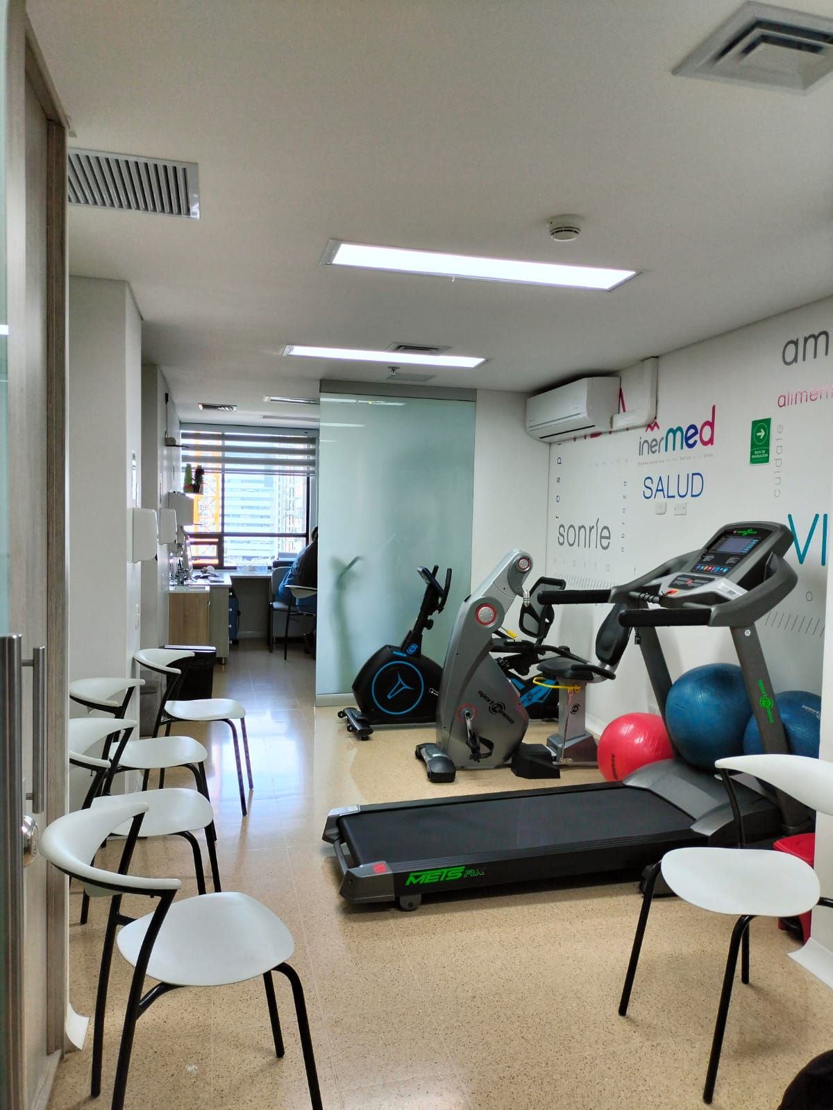 Franco Eduardo Montufar Andrade-9