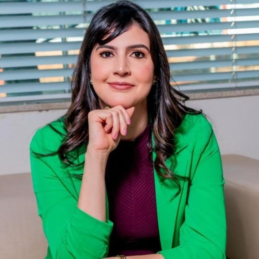 Laira Carneiro Paes De Barros-0