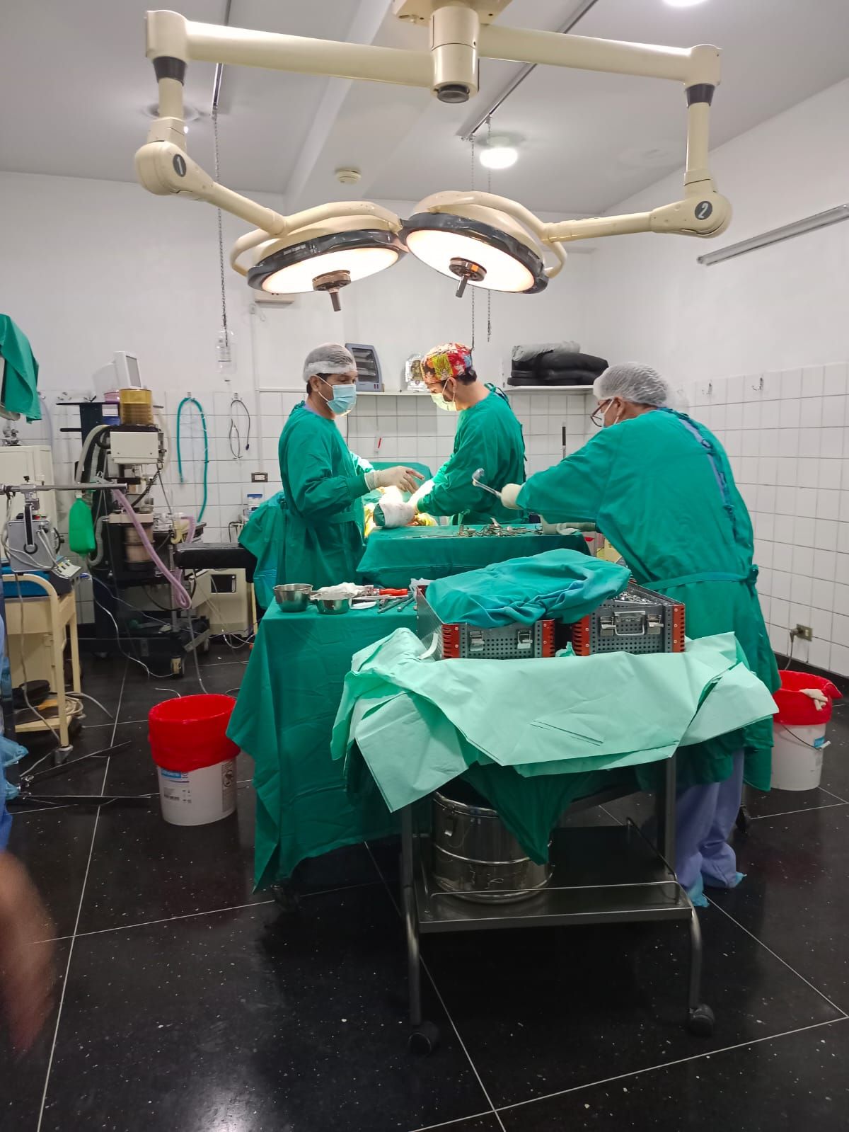 Carlos Escalante Saavedra-10