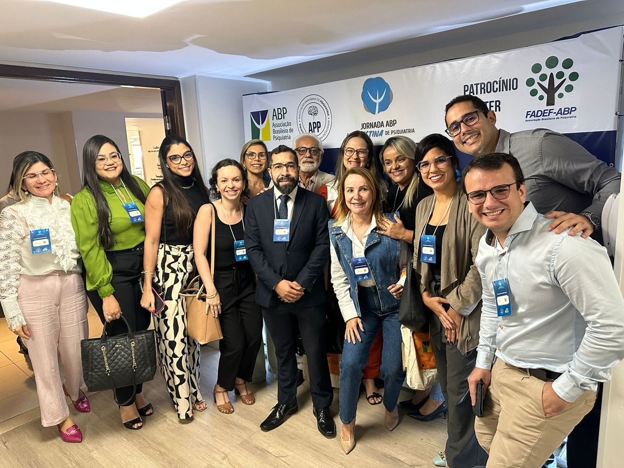 Kenia Soares Da Silveira Toledo-30