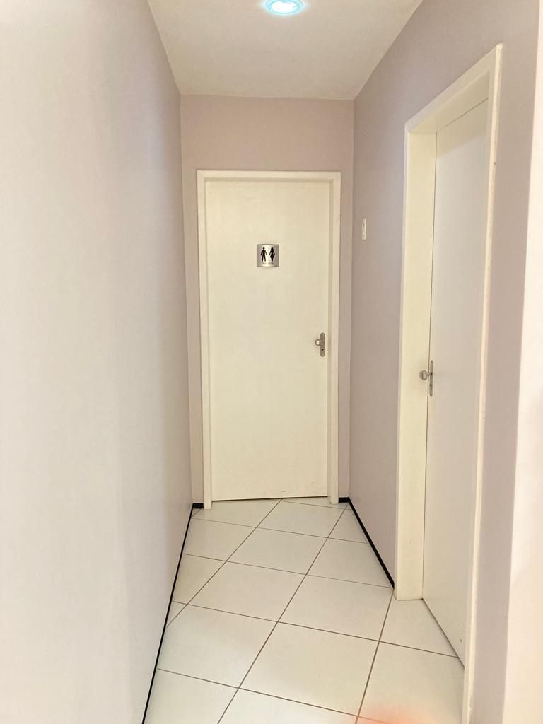 Cinthya Selma De Holanda Barbosa Soares Araújo-9