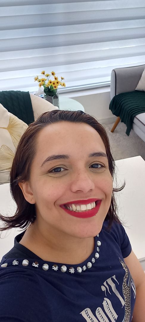 Viviane Caroline Carvalho Da Silva-4