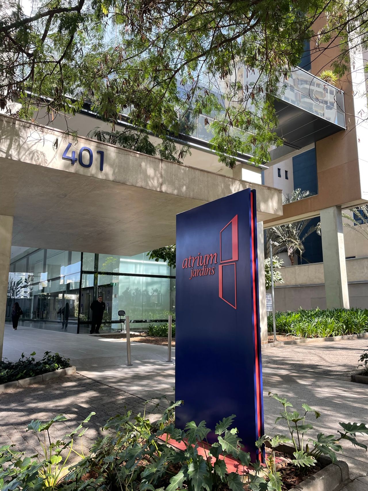 Rafaella Monterlei-0