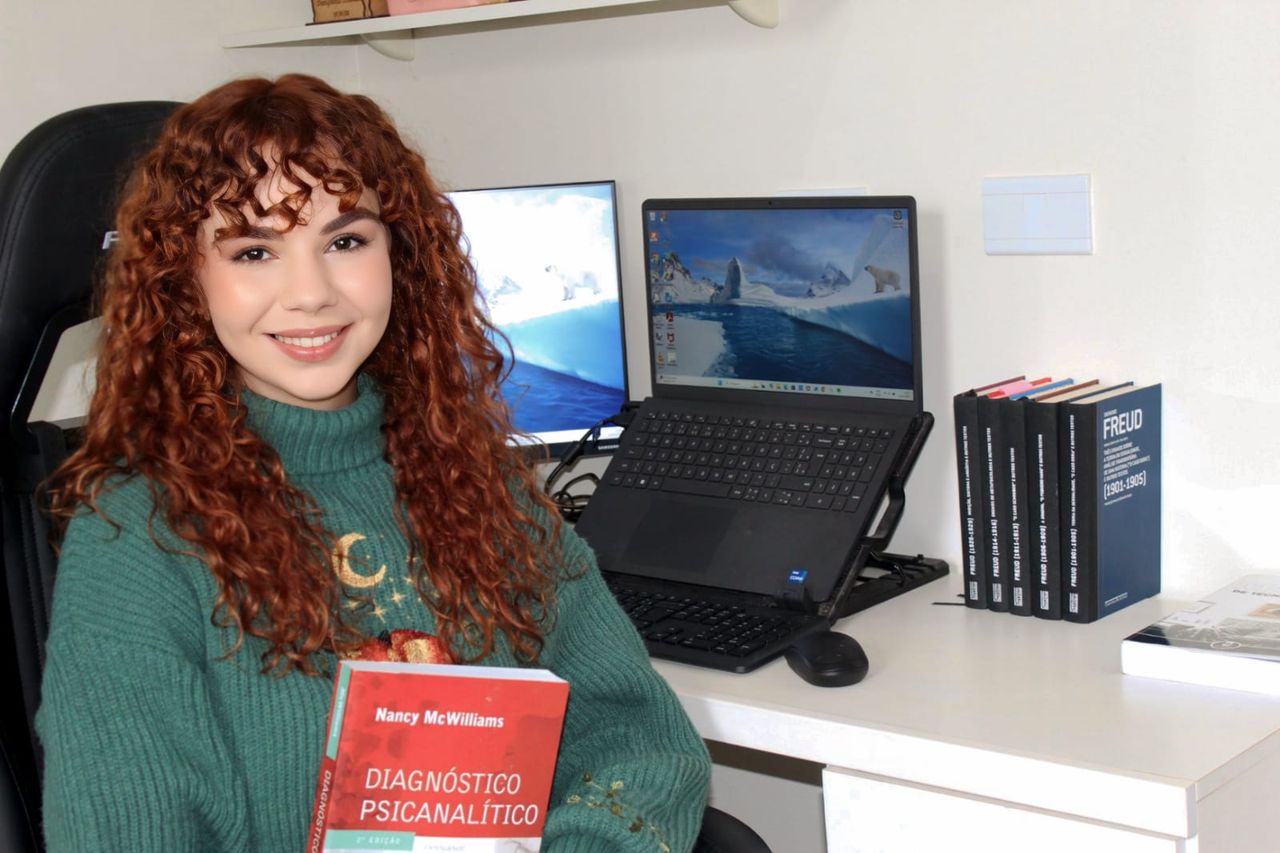 Mikaela  Karoline Fortunato Marega-0