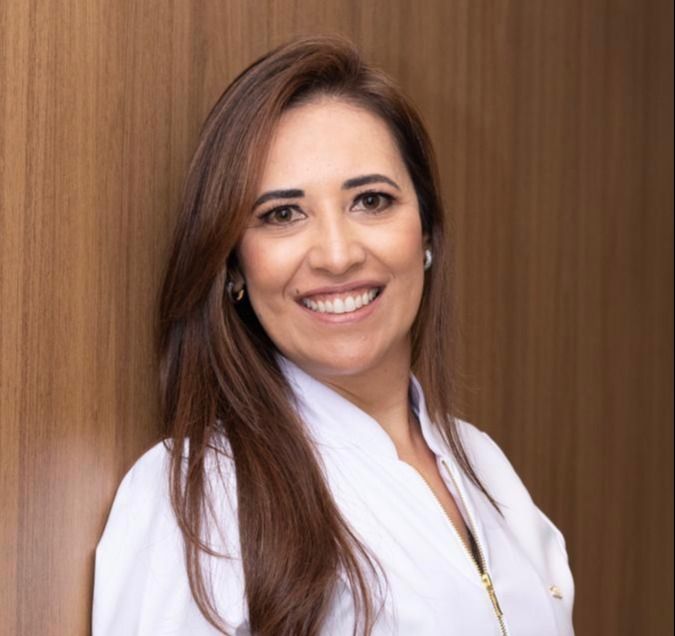 Kelly Machado-1