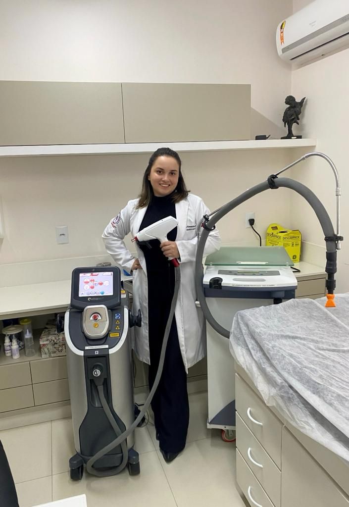 Alessandra Medeiros-5