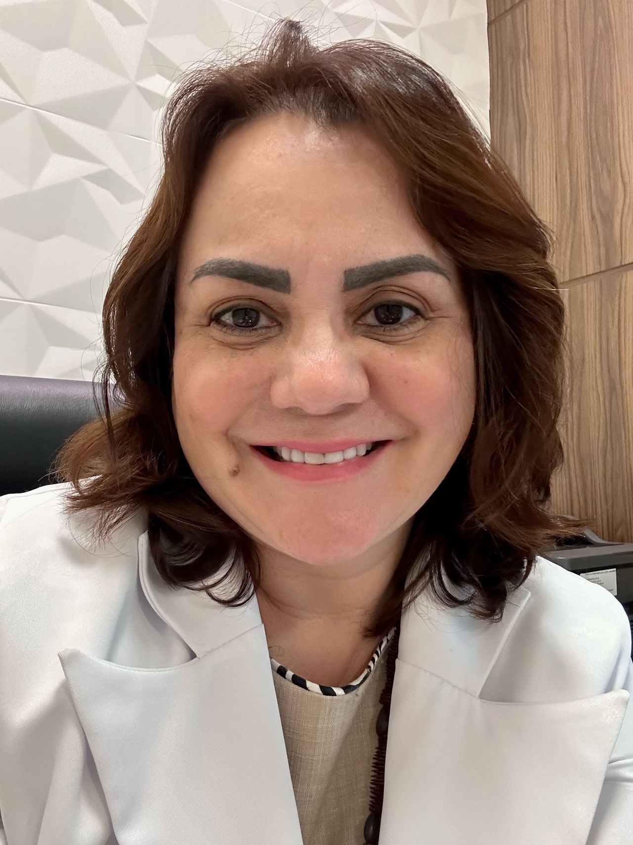 Marcia Regina Nobres Da Silva Pereira-3