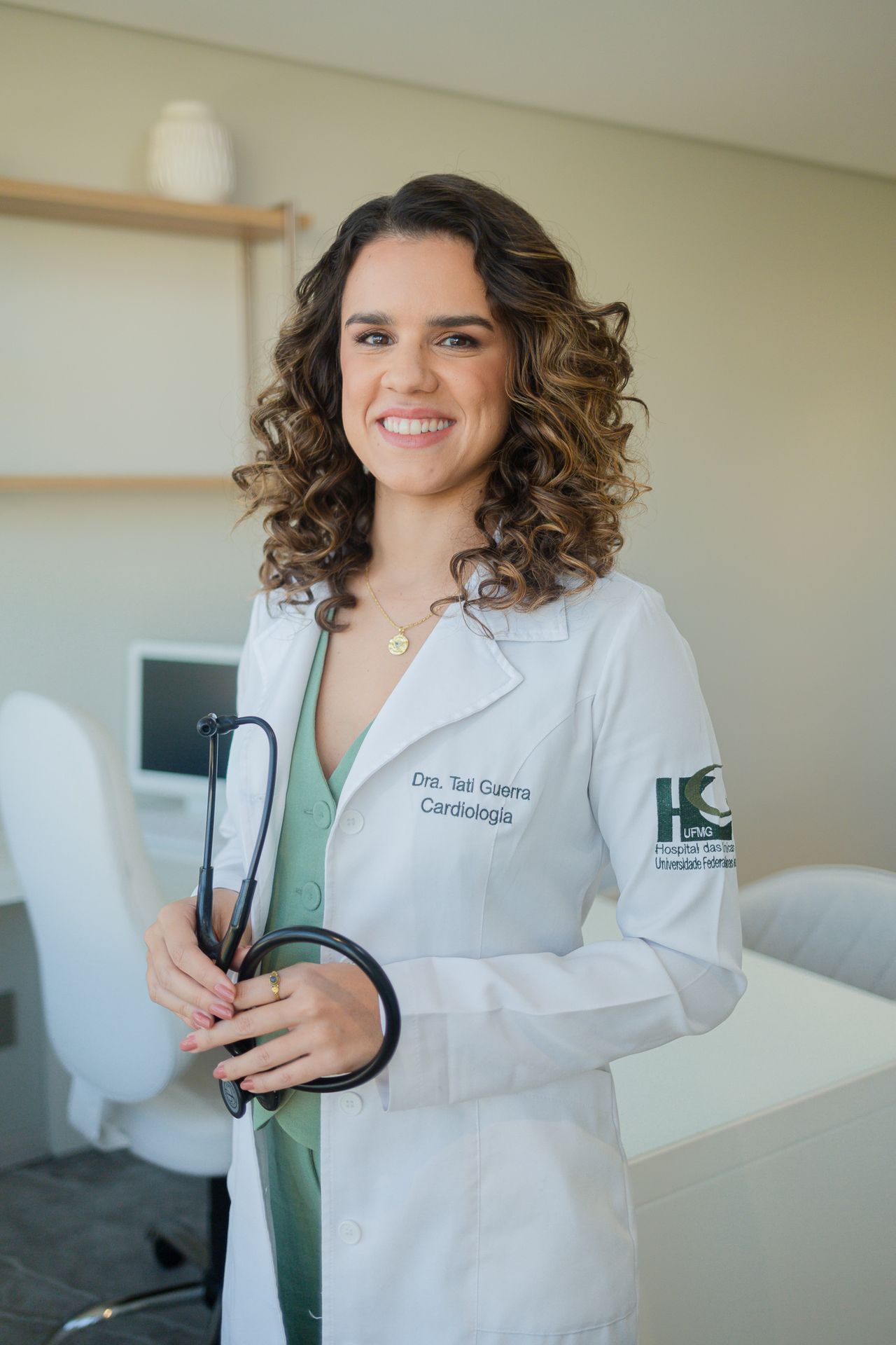 Tati Guerra Pezzini Assis-0