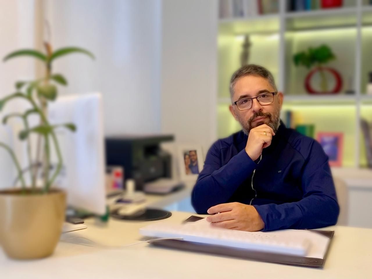 Aron Stephen Toczek Souza-0