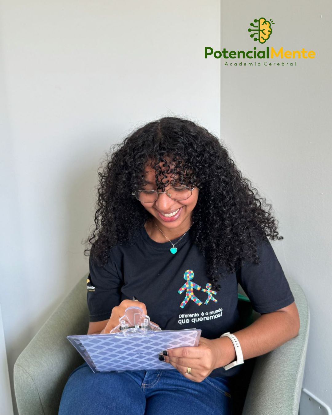 Gleyciane  Alves De Santana-1