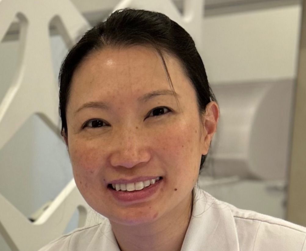 Dra Juliana  Komatsu Suzuki-0