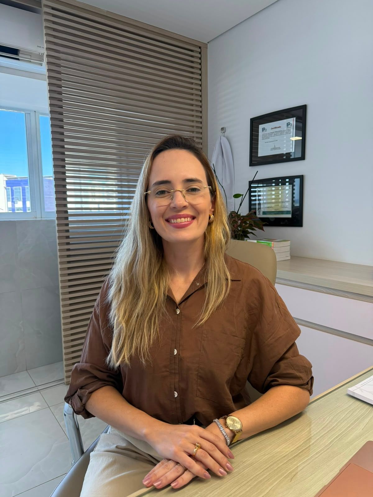 Juliana Macedo Costa Milhomens-1