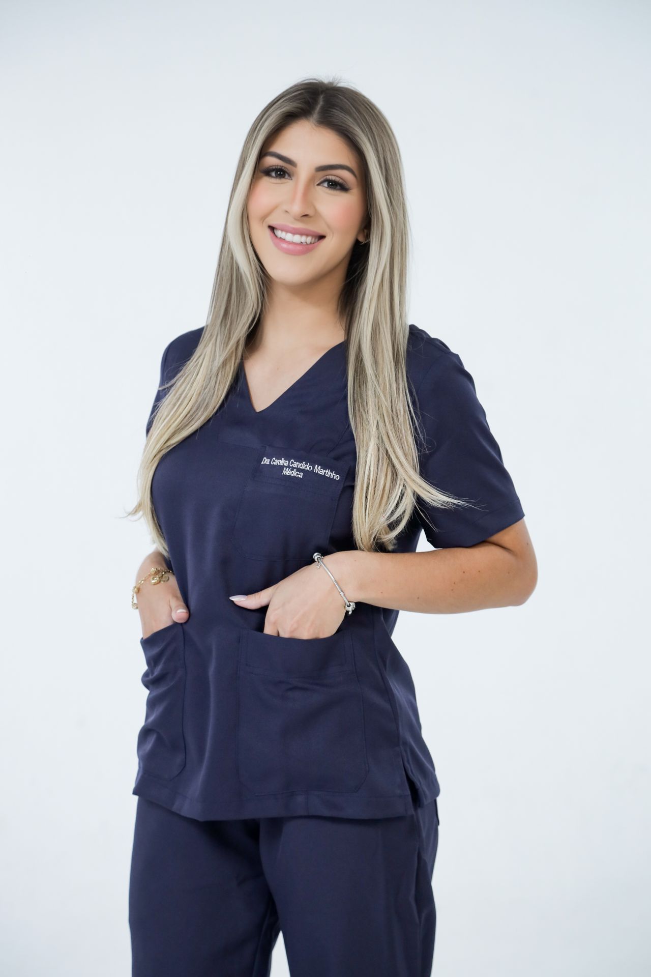 Drª Carolina  Candido Martinho-3