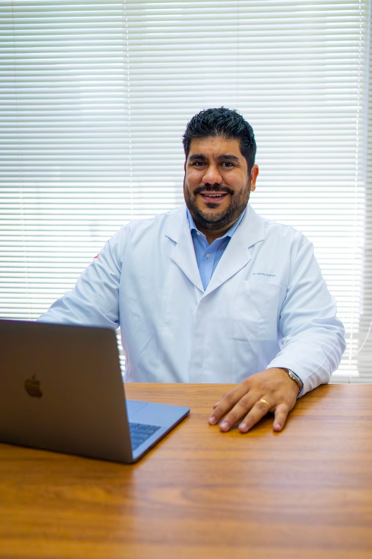 Adiney Ferreira Esteves-11