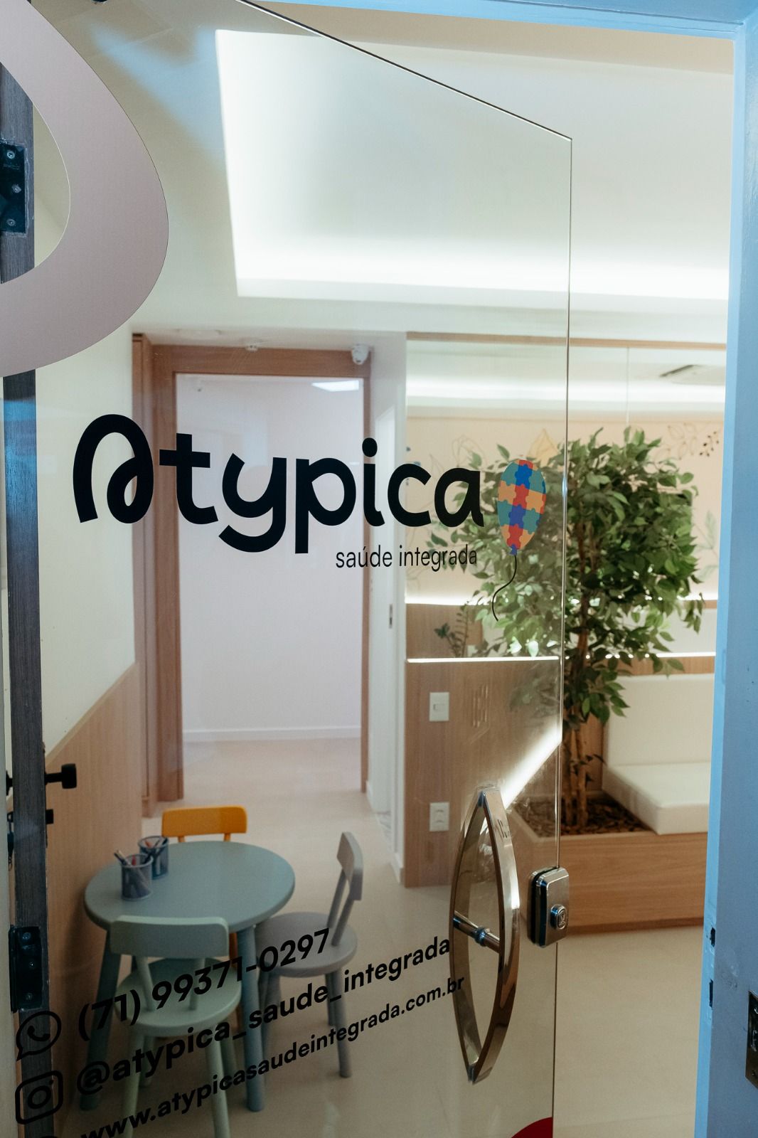 Stephanie Vaz Schoucair-6